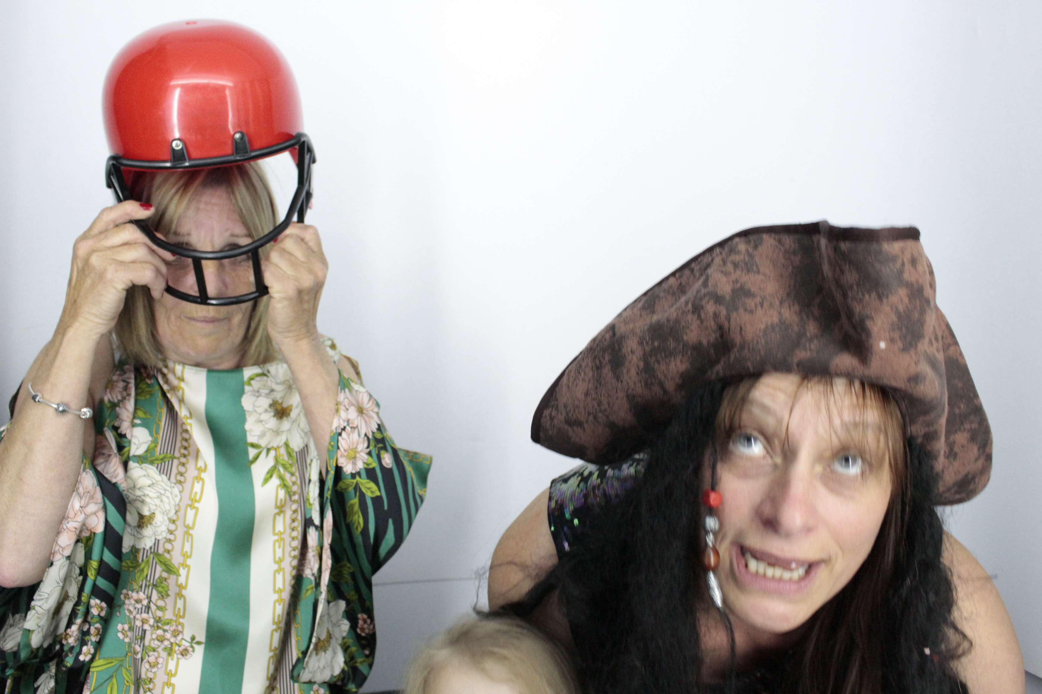 Mandy's 60th  Birthday Party | View more photos from the event at gallery.myphotoboothexperience.co.uk/u/MyPhotoBoothExperienceLtd/Mandys-60th-Birthday-Party